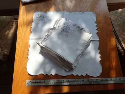 Photo of free Old-fashioned embroidered tablecloths (Fairfield LA1) #2