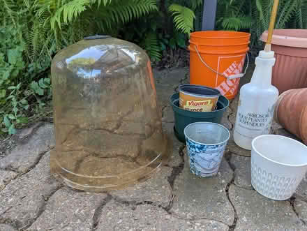 Photo of free Pots, etc (Old Barrhaven) #4