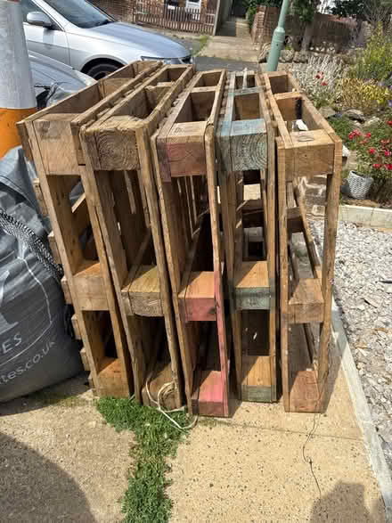 Photo of free 1x pallet only (Mile Oak BN41) #1