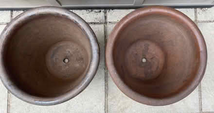 Photo of free Pair of large glazed pots for outdoors (Fleetville AL1) #2