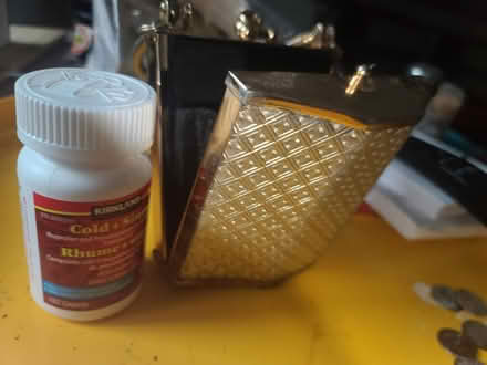 Photo of free Purse tiny (Mississauga Ontario Canada) #1