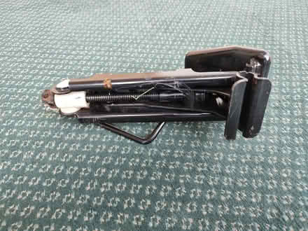 Photo of free Ford Fiesta Car Jack (EX5 2UX) #1