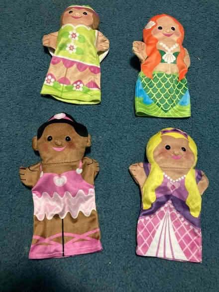 Photo of free fairy tale puppets (Spring Hill, Somerville) #1