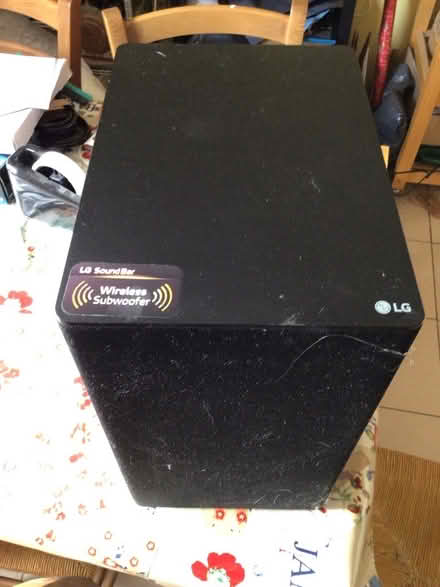 Photo of free LG SPP8-W Wireless Subwoofer (Weston Rhyn SY10) #1