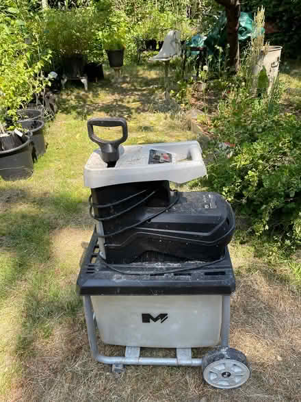 Photo of free Wood chipper (Bennetts End HP3) #1