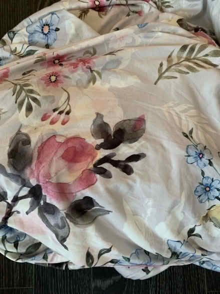 Photo of free Sofa cover 2seater (wembley HA9) #1