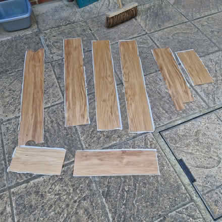 Photo of free Laminate flooring strips (Hook KT9) #1