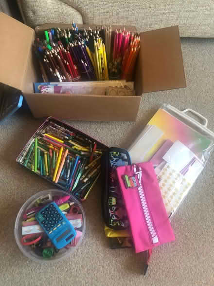 Photo of free Kid’s Stationery (Metal Bridge DH6) #1