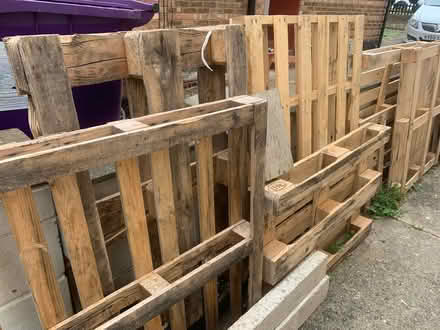 Photo of free Many pallets of all sizes (Letchworth SG6) #2