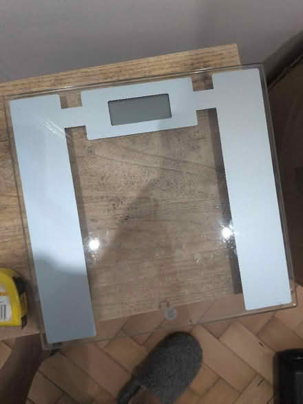 Photo of free Bathroom Scales (Five Ways B16) #1