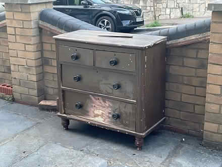 Photo of free Chest of drawers (Poets corner, E17) #1
