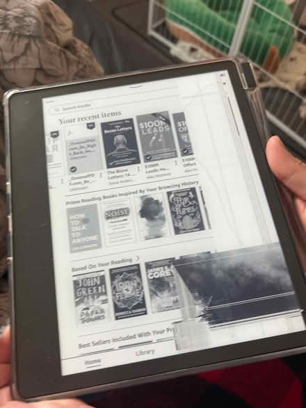 Photo of Kindle/ e-reader (Rowditch DE22) #1