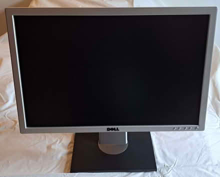 Photo of free Dell Monitor (Crookes S10) #1