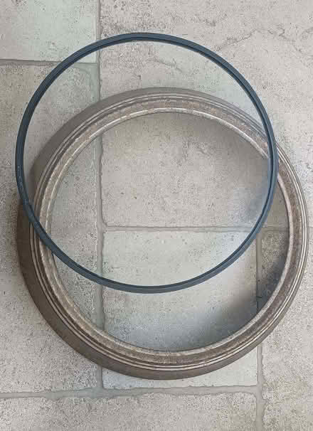 Photo of free Old Metal Circular frame & circular glass/plastic (Risinghurst OX3) #1