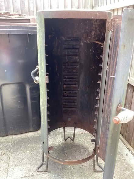 Photo of free Hot Smoker (Braughing SG11) #2