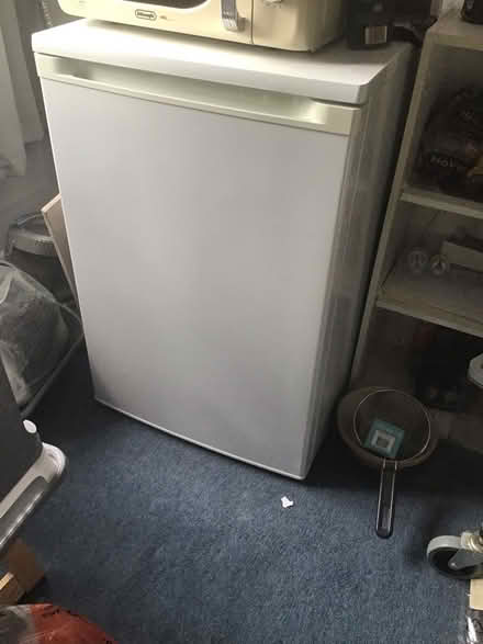 Photo of free White fridge (Roehampton SW15) #2
