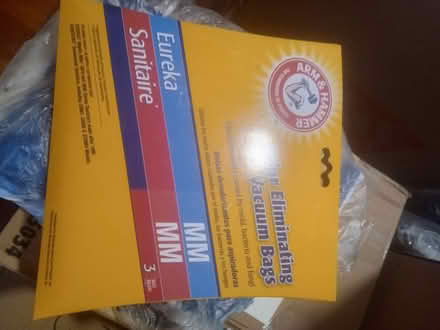 Photo of free Curb Alert- linens, cart, vacums+++ (Kensington, Brooklyn) #4