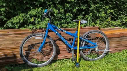 Photo of free Bicycle, good condition (#2) (Carlingwood) #1