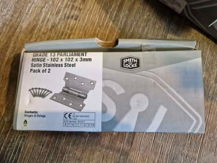 Photo of free Parliament hinges (BH10) #1