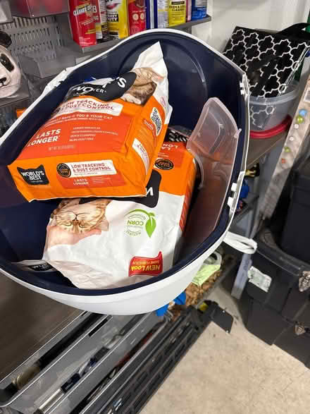 Photo of free Little Box Kit (Near Big Al’s in Tigard) #1