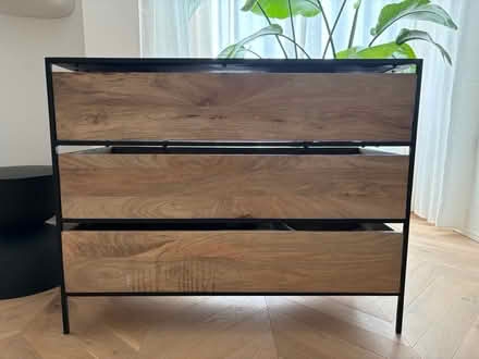 Photo of free Swoon - Chest of drawers (Se8 5ae) #4