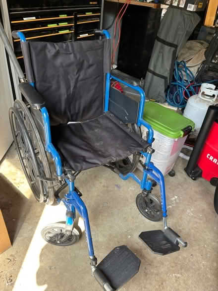 Photo of free Wheelchair Lightweight (Greenwood) #1