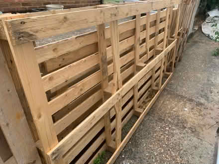 Photo of free Many pallets of all sizes (Letchworth SG6) #4