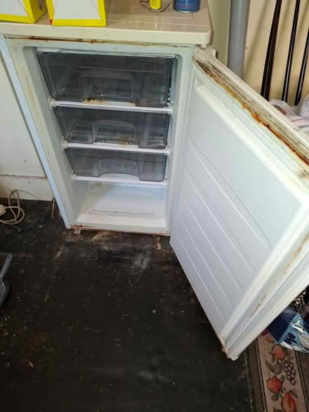 Photo of free Bits & bobs (Tufnell Park N19) #3