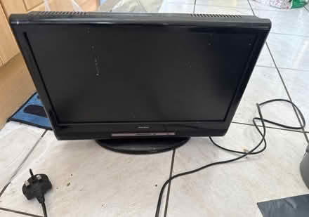 Photo of free Small TV/DVD (DE7) #1