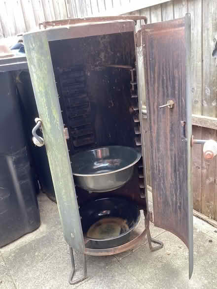 Photo of free Hot Smoker (Braughing SG11) #3