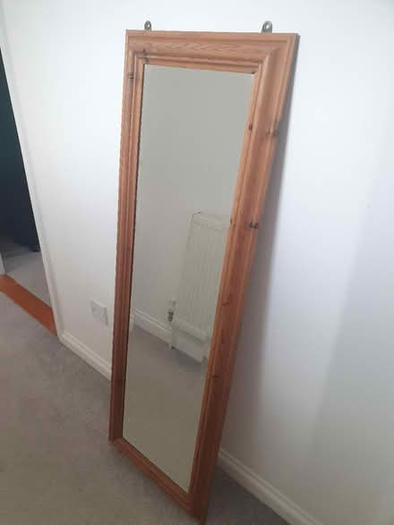 Photo of free Mirror (CT2) #1