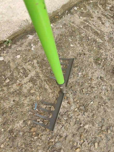 Photo of free Rake (Tn12) #2