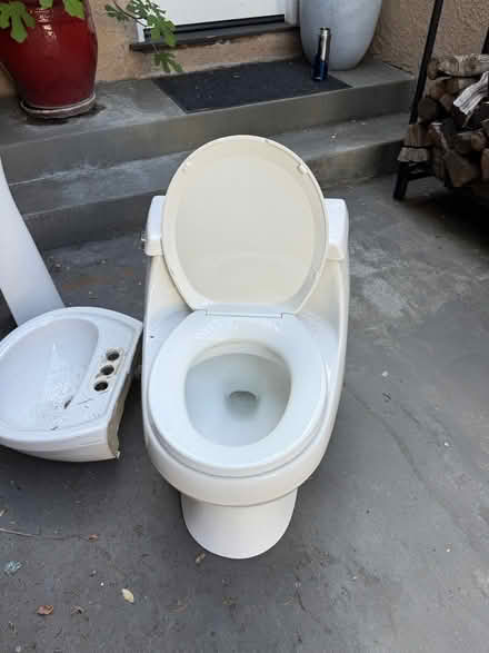 Photo of free Low back toilet (Mid city) #1