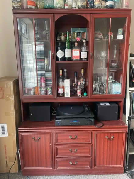 Photo of free drinks/display cabinet (Sidcup DA15) #2