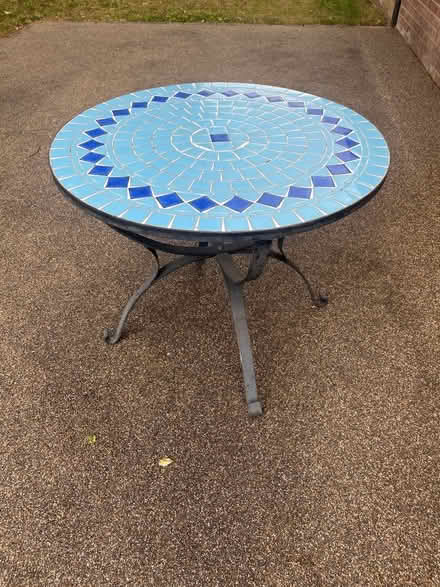 Photo of free Garden table (Walton on Thames) #1