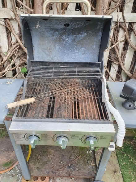 Photo of free Gas bbq (Hooton CH66) #2