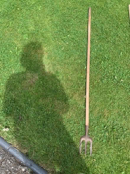 Photo of free Long handle mini/hand fork (Southport PR8) #1