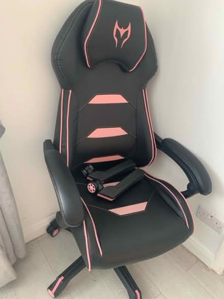 Photo of free Leather chair (High Wycombe) #1