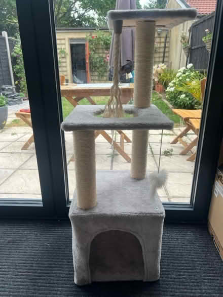 Photo of free Cat/kitten scratcher (UB6) #1