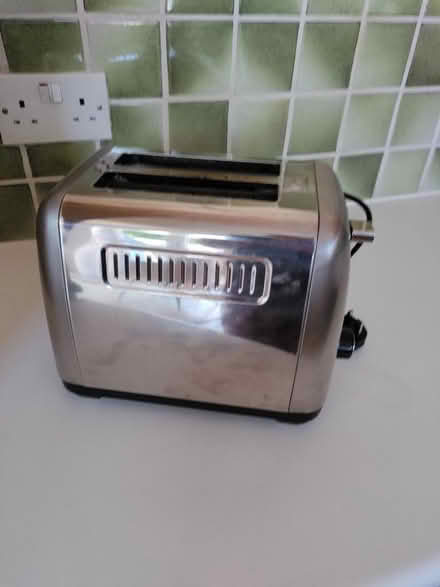 Photo of free Toaster (Battersea SW11) #1