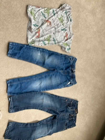 Photo of free Clothes 3-4 years (Bloomfield) #1