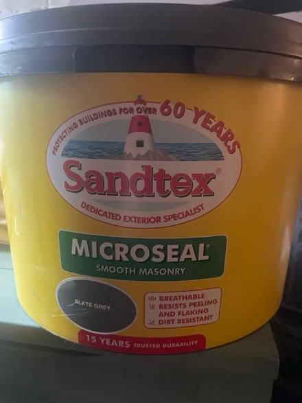 Photo of free Paint (Middleton LS10) #1