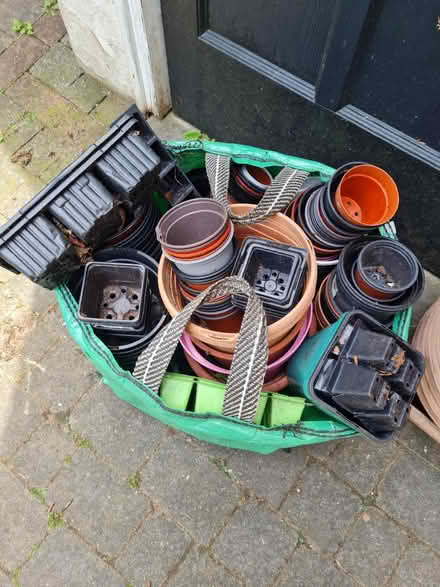 Photo of free Loads of garden pots (Banstead, SM7) #2