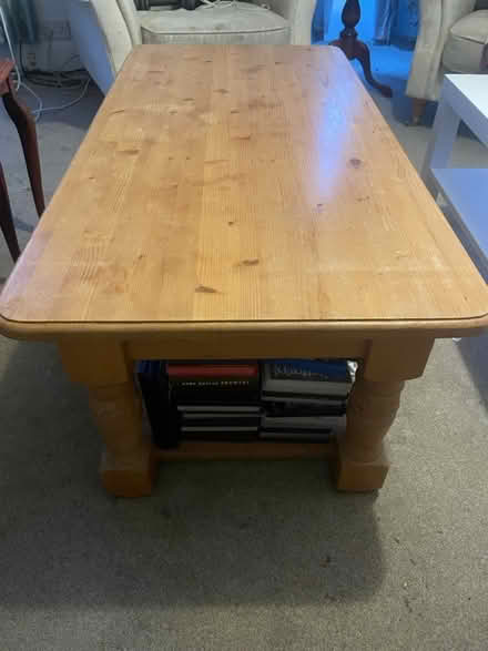 Photo of free solid wood coffee table (Sidcup DA15) #2