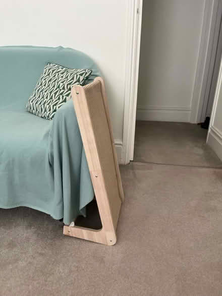 Photo of free Cat scratching post (Hove BN3) #3