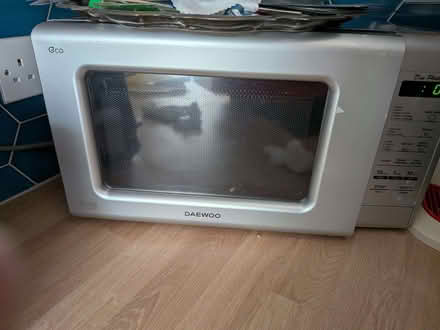Photo of free Microwave 800w ub7 (West Drayton UB7) #2