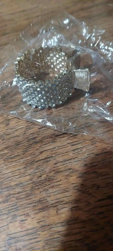Photo of free Unused Hair Claw (Cogenhoe) #1