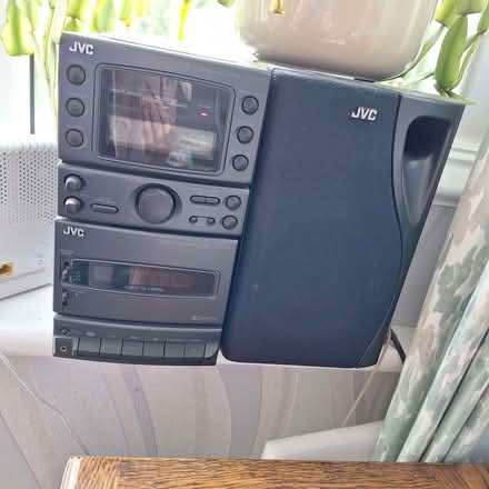 Photo of free Music centre stack, 1 speaker beside in pic (Seaside BN22) #2