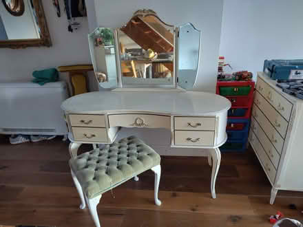 Photo of free Lovely dresser/drawers, need tlc (Cambridge CB5) #4