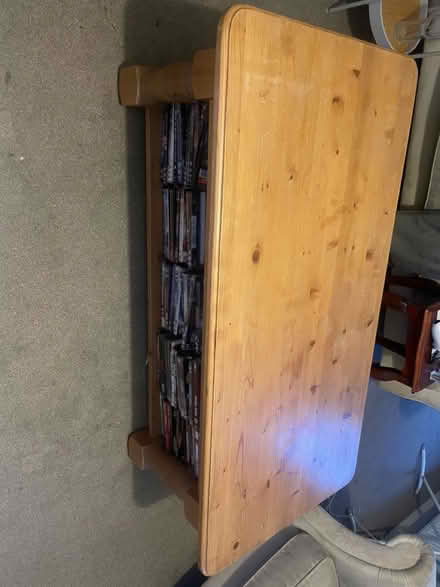Photo of free solid wood coffee table (Sidcup DA15) #3